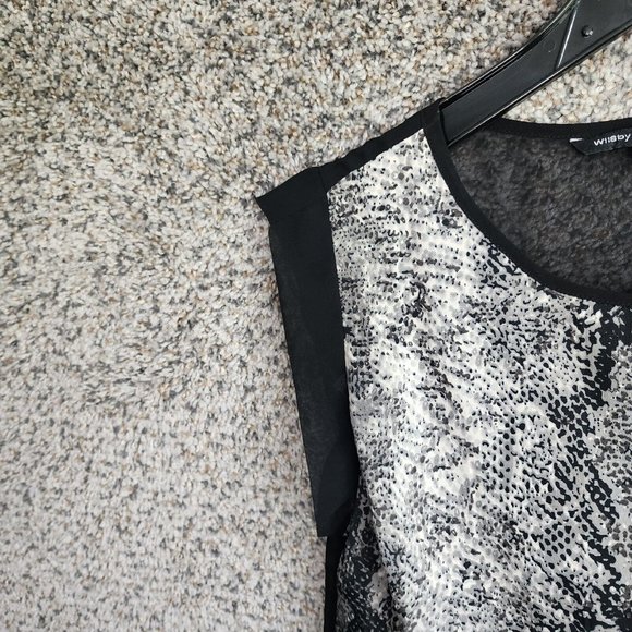 W118 Walter Baker‎ Top Womens Small Snake Print Sheer Lightweight Casual Ladies - Picture 3 of 7